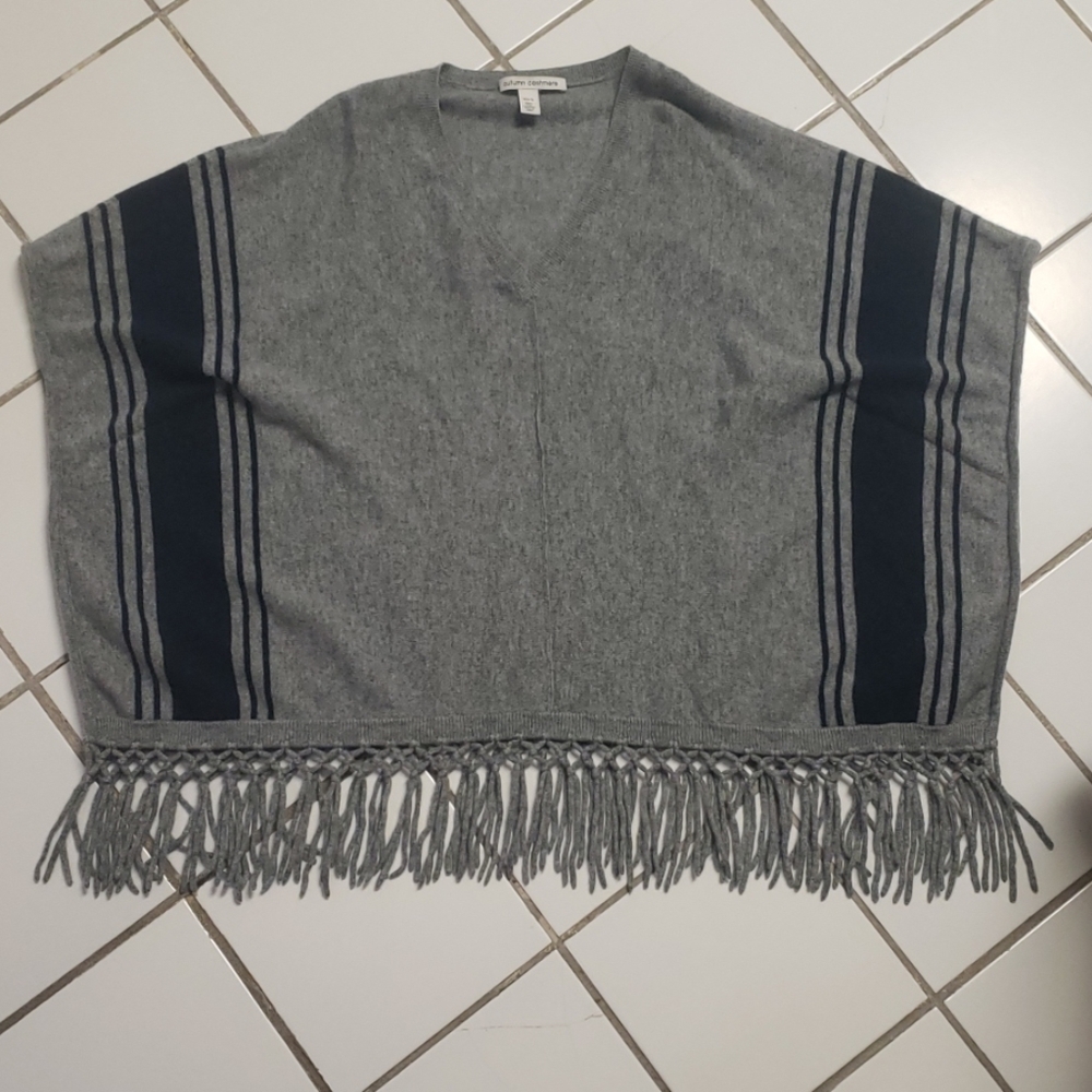 Cashmere poncho